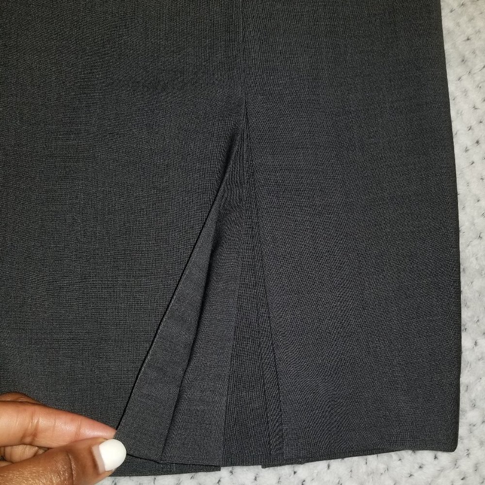 Ann Taylor Pleated Hem Pencil Skirt  - VERY CLASSY